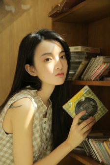 情挑女主播